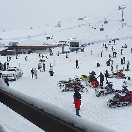 New Gudauri Apartment Near The Ski Lift Bagian luar foto